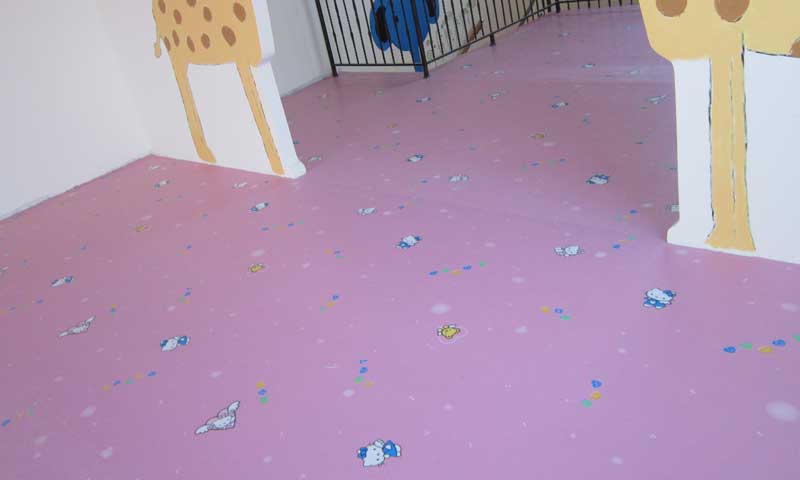 兒童地板也可以到參與兒童智力開發中